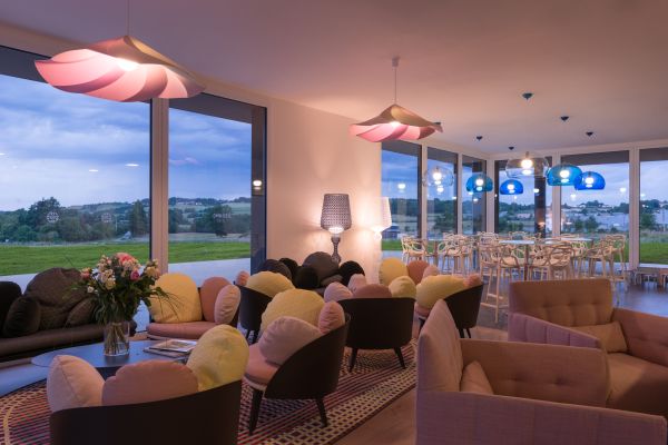 BEST WESTERN HOTEL OMNUBO (Les Epesses)